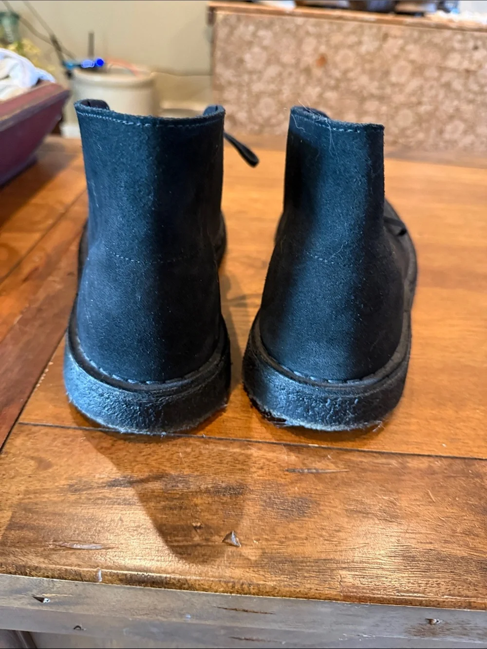 Clarks Men's Navy Suede Chukka Boots - Lace-Up